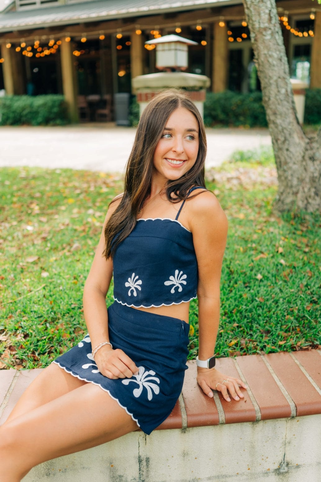 Navy Linen Embroidered Set - Image 3