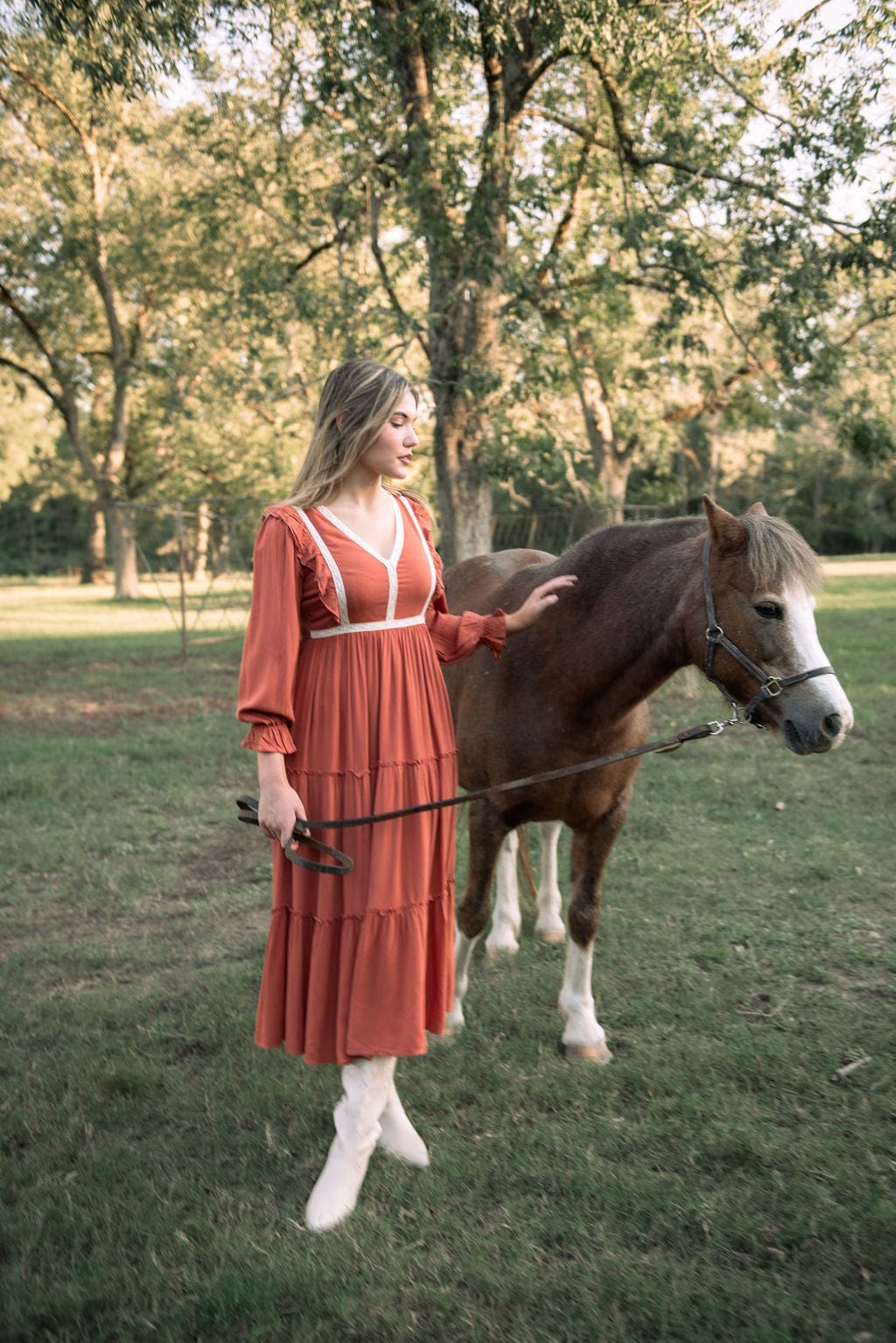 Rust Lace Detail Tiered Maxi Dress - Image 5