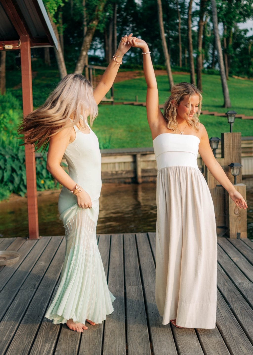 White & Linen Contrast Maxi Dress - Image 4